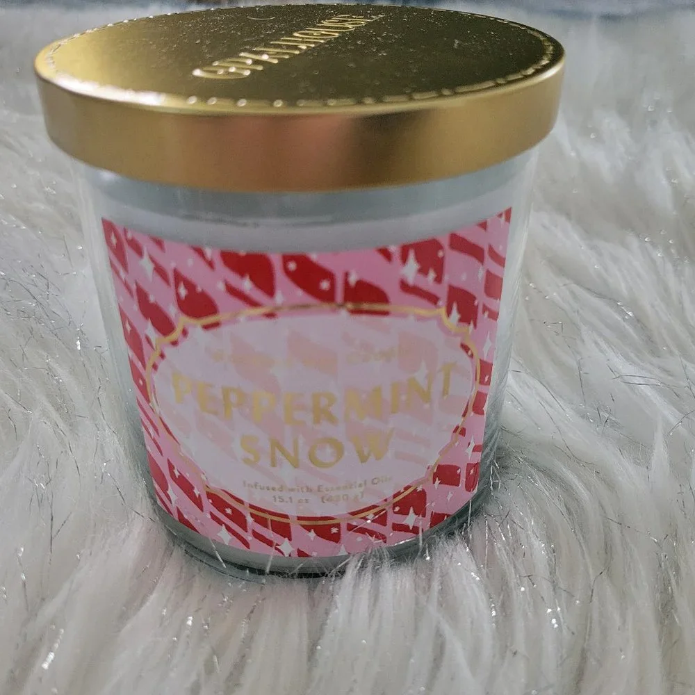 Opalhouse Peppermint Snow Candle